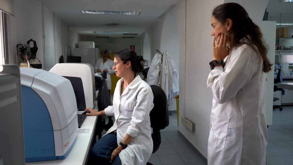 Docentes investigan la regeneración osea ante un entorno de diabetes mellitus